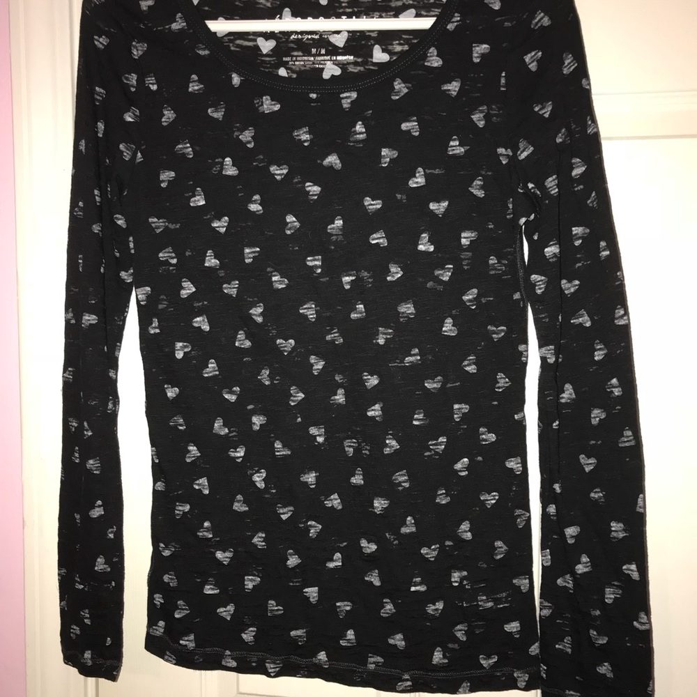 Long black sleeve shirt